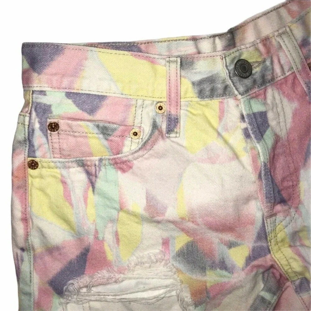 Levi's 501 Rare Button Fly Distressed Cut-Off Raw Hem Grunge Tie Dye Shorts - Picture 9 of 16